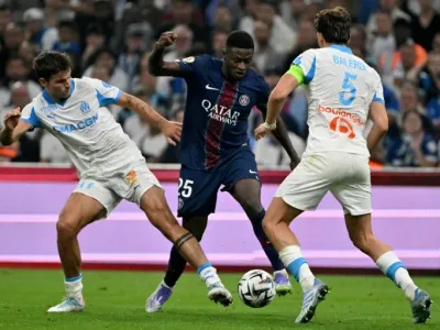 Marseille appear the only side in Ligue 1 in a position to pounce if Paris Saint-Germain slip up this season (Christophe Simon)