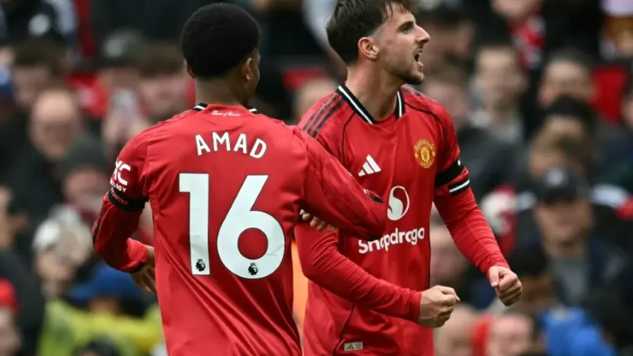 Mason Mount put Man Utd in front against Sunderland (Paul ELLIS)