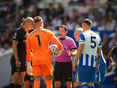 Match Officials: Darren England to referee Brentford vs Manchester City