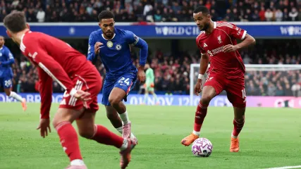 Match Report: Chelsea Break Liverpool Hearts in Added Time as Reds Slip to Third Straight Defeat
