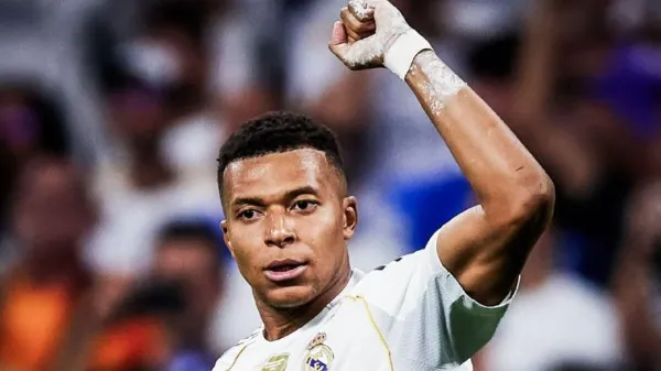 Mbappé Cetak Hat-trick, Alonso Puji Penampilannya (1)