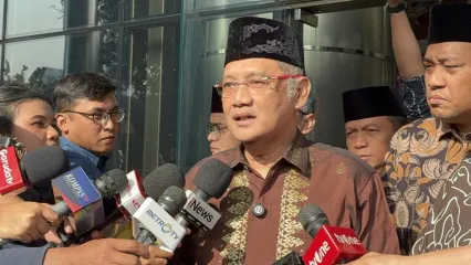 Menteri Haji dan Umrah Mochamad Irfan Yusuf atau biasa disapa Gus Irfan di Gedung Merah Putih, Jakarta, Jumat (3/10/2025).