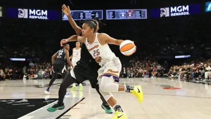 Mercury star Alyssa Thomas won&#x002019;t be defined by missed free throws in WNBA Finals
