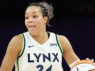 Napheesa Collier playing for the Minnesota Lynx