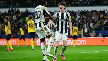 Newcastle Raih Kemenangan Perdana di Liga Champions 4-0