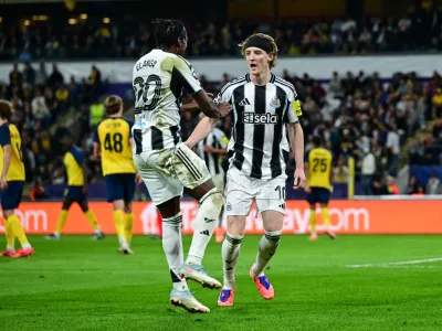 Newcastle Raih Kemenangan Perdana di Liga Champions 4-0