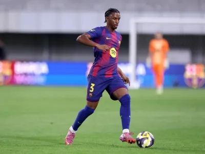Official: Barcelona squad list to face PSG &#x002013; key player returns