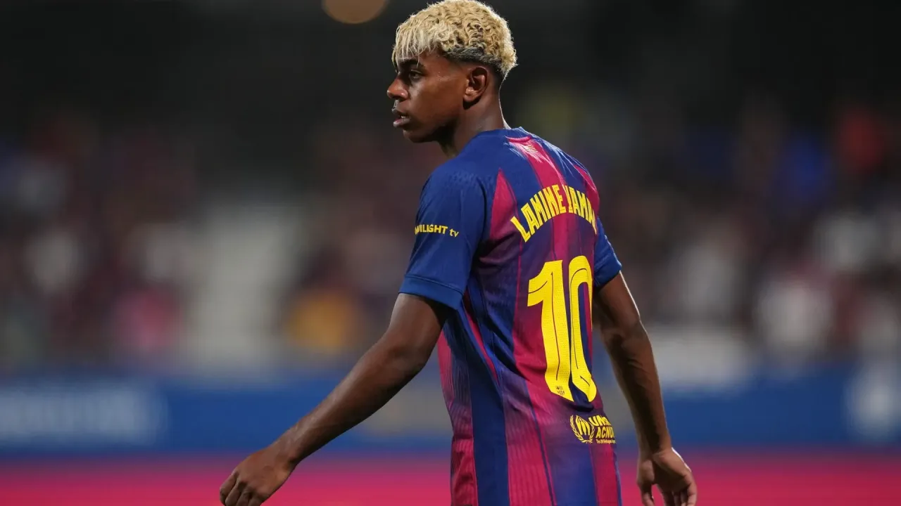 Official: Barcelona starting lineup against PSG | UEFA Champions League