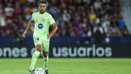 Paris Saint-Germain interested in bargain deal for Barcelona man