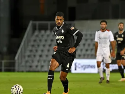 Pedro Felipe receives maiden First Team call-up!