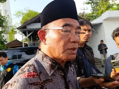 Penasehat Khusus Presiden Bidang Haji, Muhadjir Effendy. BSI mengangkat Muhadjir sebagai Komisaris Utama.