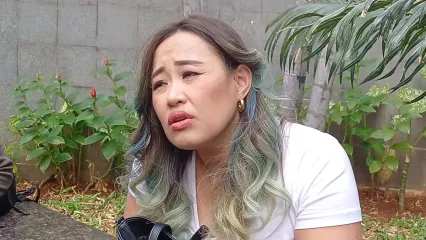 Penyanyi Pinkan Mambo saat ditemui di daerah Tendean, Jakarta Selatan, Senin (7/8/2023).