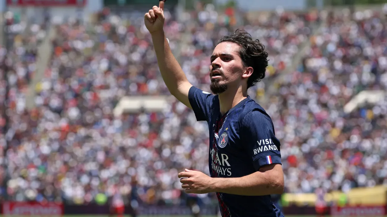 Pertarungan Seru PSG vs Barcelona di Liga Champions (1)