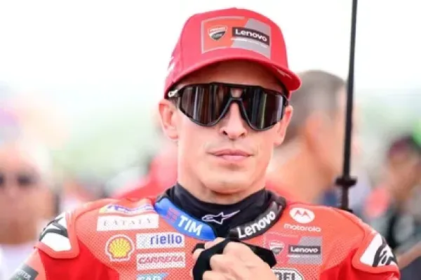 Pertengkaran Raul Fernandez dan Luca Marini di GP Indonesia (2)