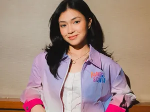 Potret Jasmine Nadya yang dipercaya memerankan tokoh Alya dalam film Rangga & Cinta.