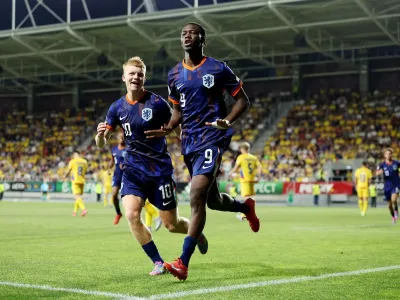Premier League side hoping to beat Barcelona and Real Madrid to Dutch midfield wonderkid