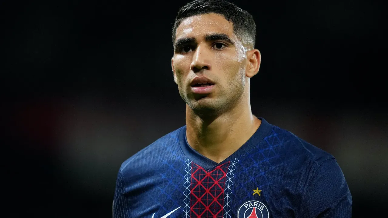 PSG Bangkit dari Ketinggalan untuk Menang atas Barcelona (1)