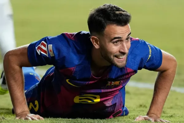 PSG Bid untuk Eric Garcia, Barcelona Pertimbangkan Klaimnya (1)