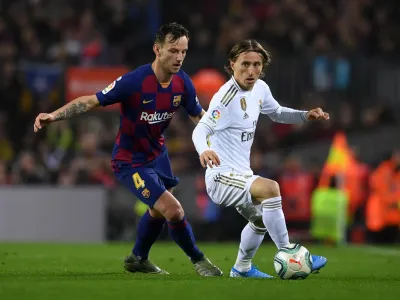 Rakitic Kagum dengan Luka Modric di Usia 40 Tahun (1)