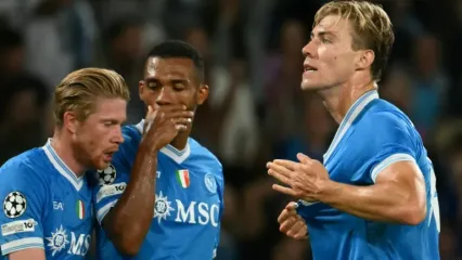 Rasmus Hojlund scored both of Napoli's goals against Sporting Lisbon (Alberto PIZZOLI)