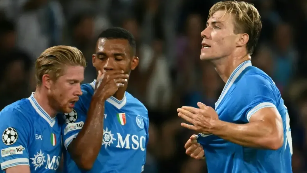 Rasmus Hojlund scored both of Napoli's goals against Sporting Lisbon (Alberto PIZZOLI)