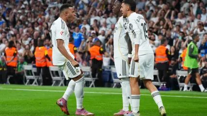 Real Madrid Raih Kemenangan Penting di Bernabeu (1)