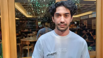 Reza Rahadian mengungkapkan pengalamannya setelah pulang dari Busan International Film Festival (BIFF) 2025.