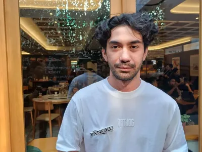 Reza Rahadian mengungkapkan pengalamannya setelah pulang dari Busan International Film Festival (BIFF) 2025.