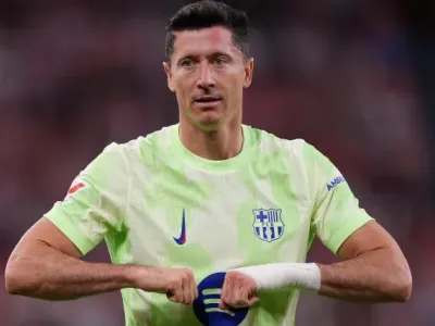 Robert Lewandowski Hadapi Ketertarikan Klub Liga Champions