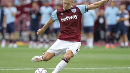 Southampton Intip Kembali Ward-Prowse di Bursa Transfer Januari (1)
