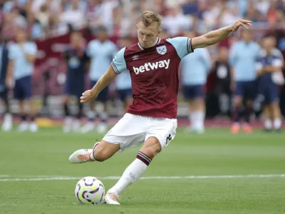 Southampton Intip Kembali Ward-Prowse di Bursa Transfer Januari (1)