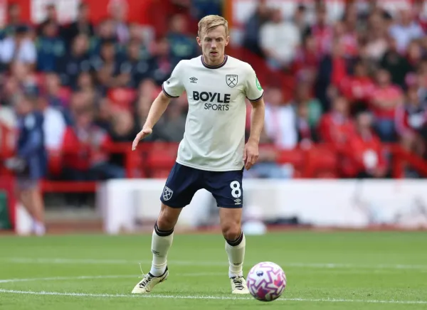 Southampton Intip Kembali Ward-Prowse di Bursa Transfer Januari (2)