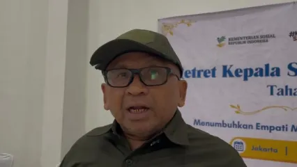 Staf Ahli Menteri Bidang Perubahan dan Dinamika Sosial Kemensos Edi Suharto
