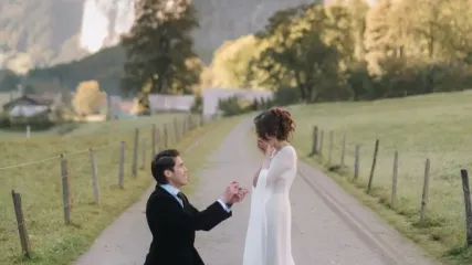 Syifa Hadju dilamar El Rumi di Swiss. 