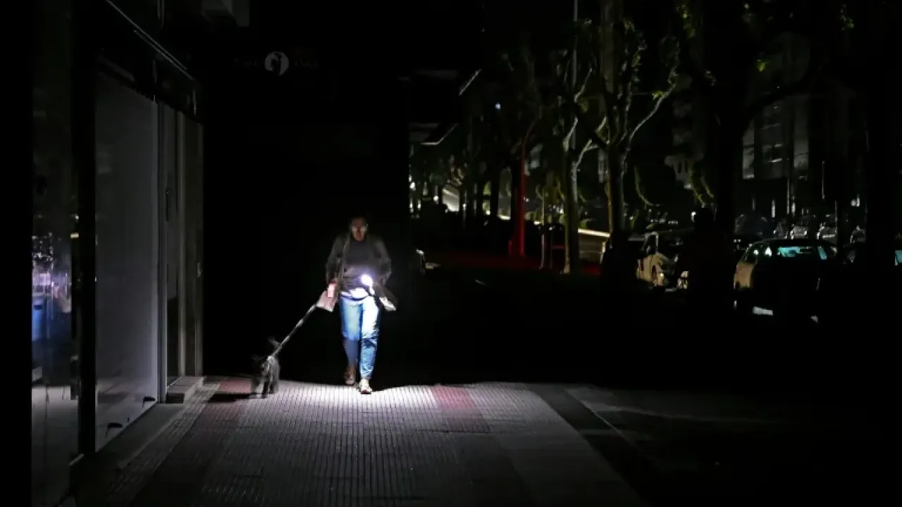 The massive blackout, which occurred April 28, plunged Spain and Portugal into darkness (MIGUEL RIOPA)