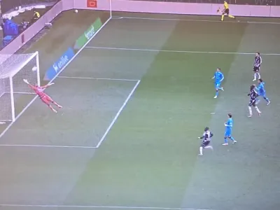 Udinese dan Cagliari berbagi poin dalam laga penuh emosi (1)