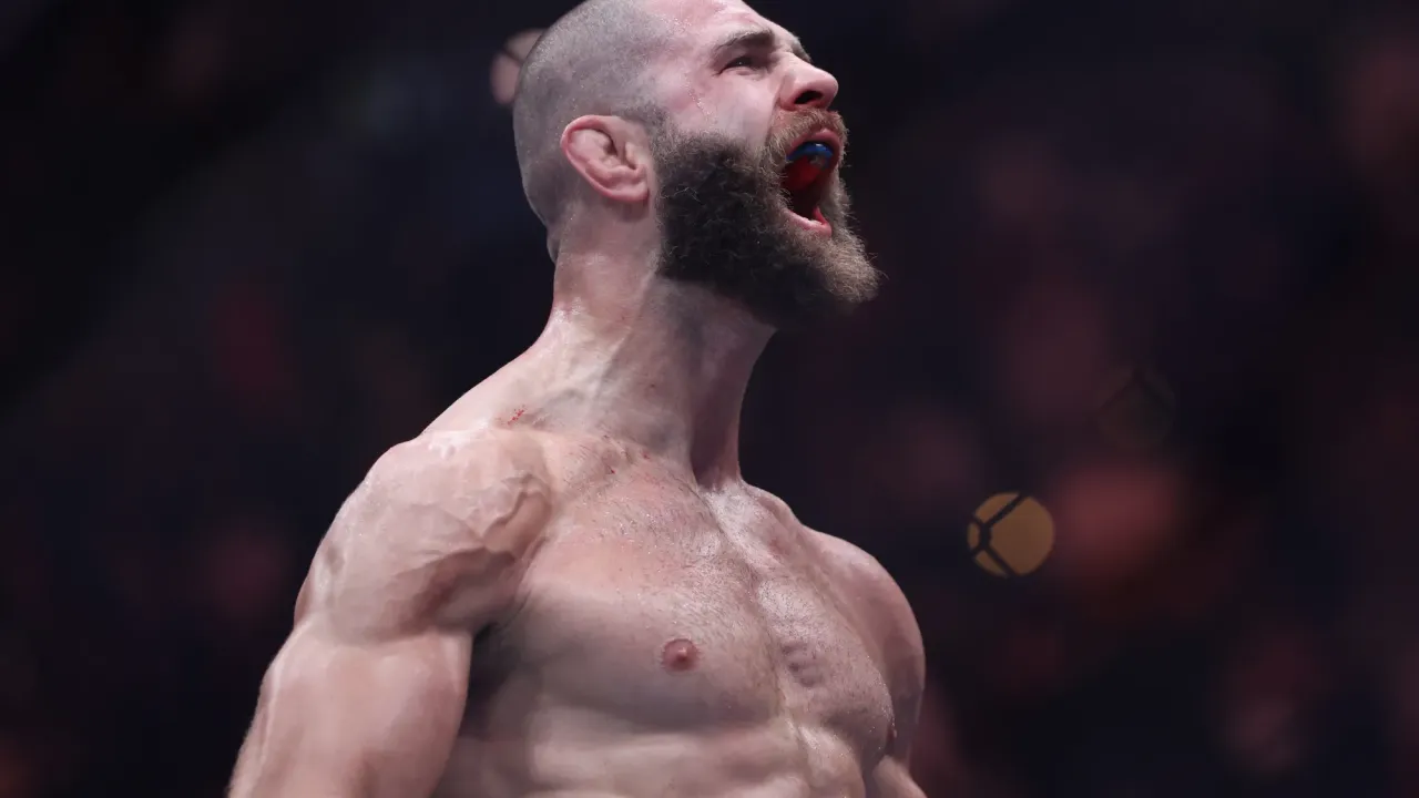 UFC 320: Ankalaev Pertahanan Gelar Melawan Pereira
