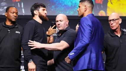 UFC 320: Magomedov Ankalaev dan Pereira Bertemu Pandang Menegangkan