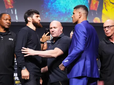 UFC 320: Magomedov Ankalaev dan Pereira Bertemu Pandang Menegangkan