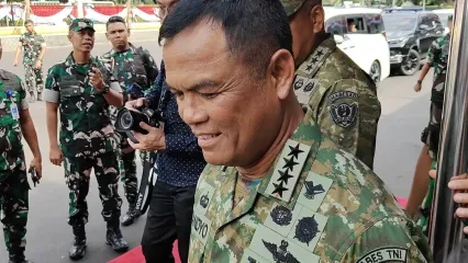 Wakil Panglima TNI Jenderal Tandyo Budi Revita ditemui di Gedung Kementerian Pertahanan, Jakarta, Rabu (1/10/2025).