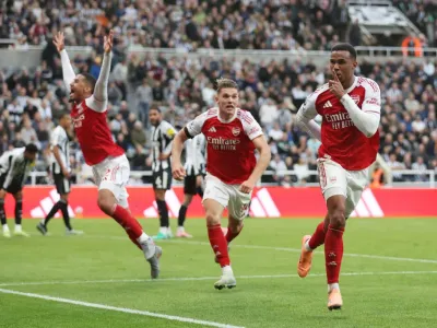 Wayne Rooney Dorong Arsenal Juara Premier League (3)