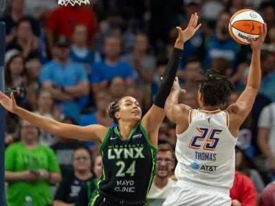 WNBA Pimpin Dukungan untuk Napheesa Collier Kritik Kepemimpinan Komisaris
