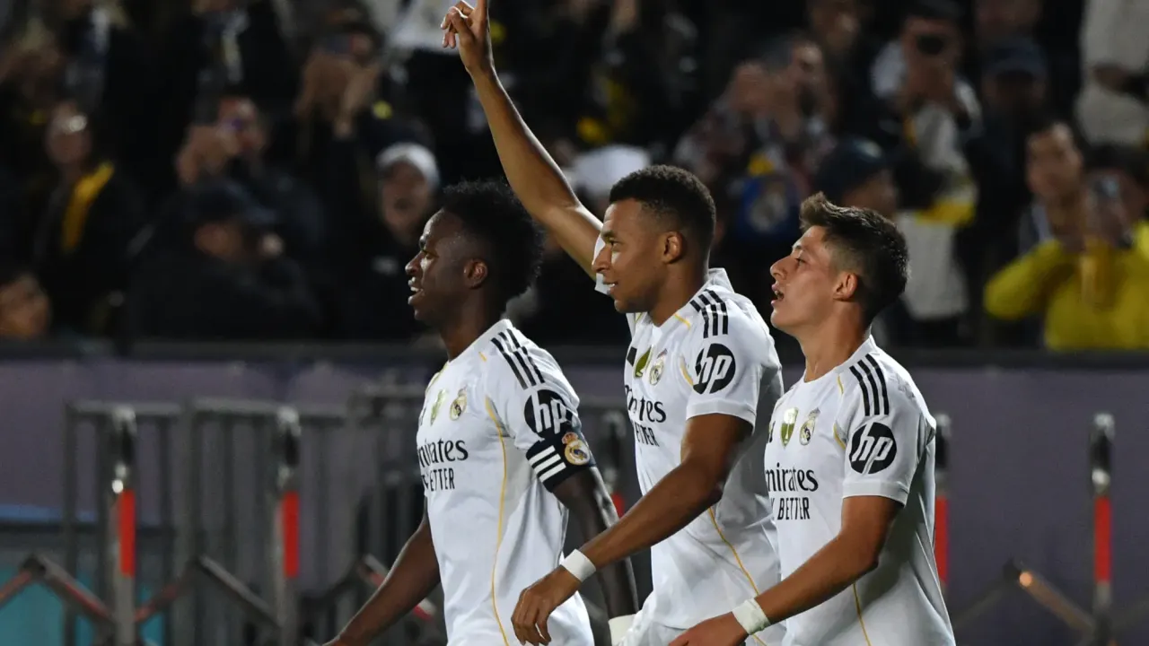 &#x00d83c;&#x00dfc6; Champions League: Mbapp&#xe9; hat-trick and record v Kairat, Courtois &#x00d83c;&#x00dd70;&#x00fe0f;